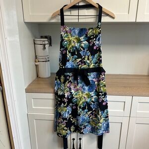 Wellesley Manor Apron Women's OS Blue Floral Cotton Tie Waist Bow Cottagecore